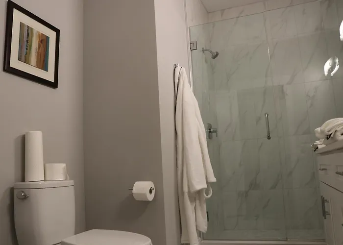 The Beverly, Super Location Near Downtown, Medical District And United Center *